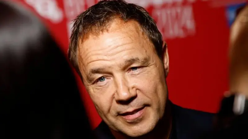 'Adolescência': o bullying sofrido e outras curiosidades sobre Stephen Graham, protagonista da série que viralizou na Netflix