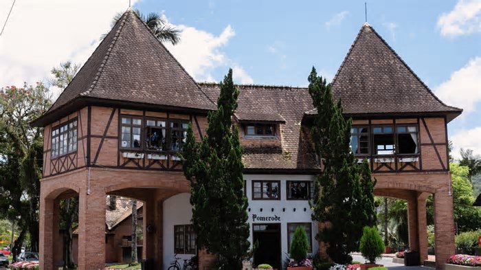 Gramado ou Pomerode? Descubra qual cidade realmente parece a ‘Europa no Brasil’