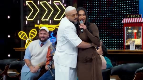 Gracyanne fala sobre relação com Belo após reencontro na TV: 'Quero estar sempre perto'