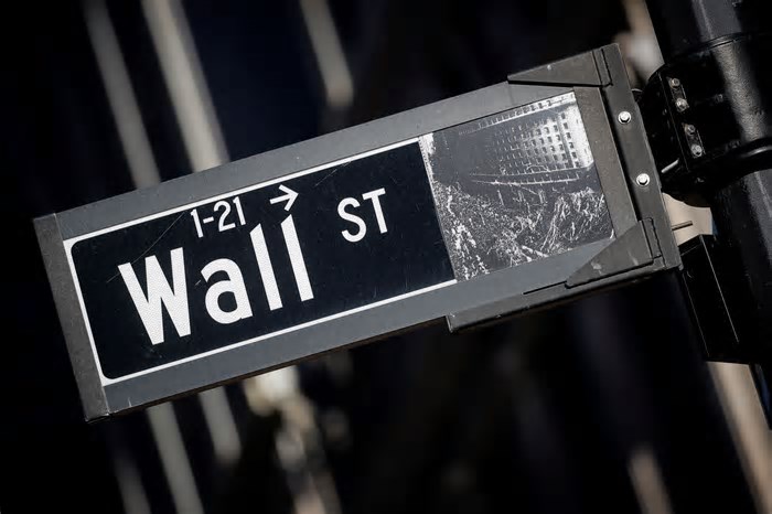 O que fez o Nasdaq cair 4%, ter pior dia desde 2022 e o Dow derreter quase 900 pontos