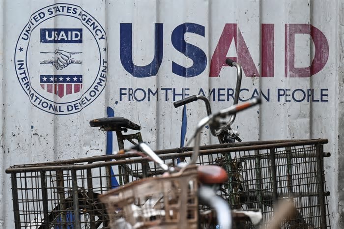 Secretário de Estado dos EUA anuncia cancelamento de 83% dos programas de ajuda externa da Usaid