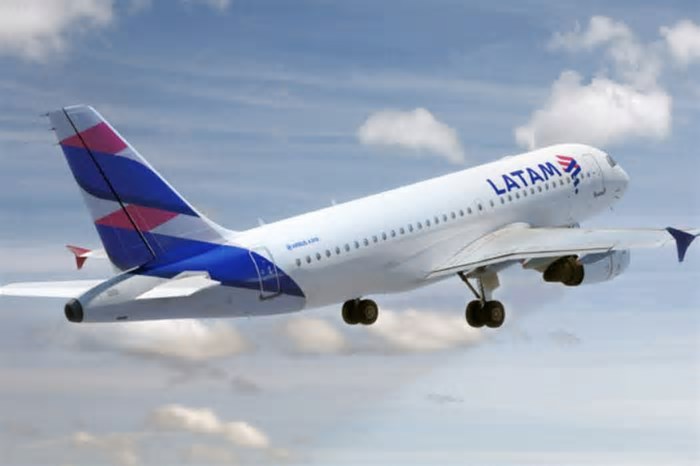 Latam realiza voo extra para transportar mais de 100 passageiros retidos em Fernando de Noronha