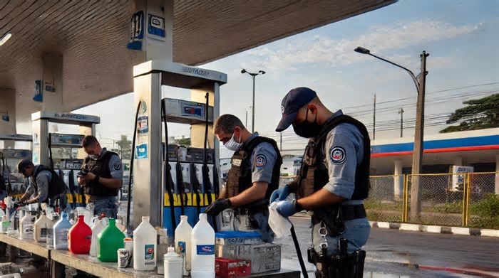 Combustível adulterado no Rio de Janeiro: a fraude que pode estar no seu tanque