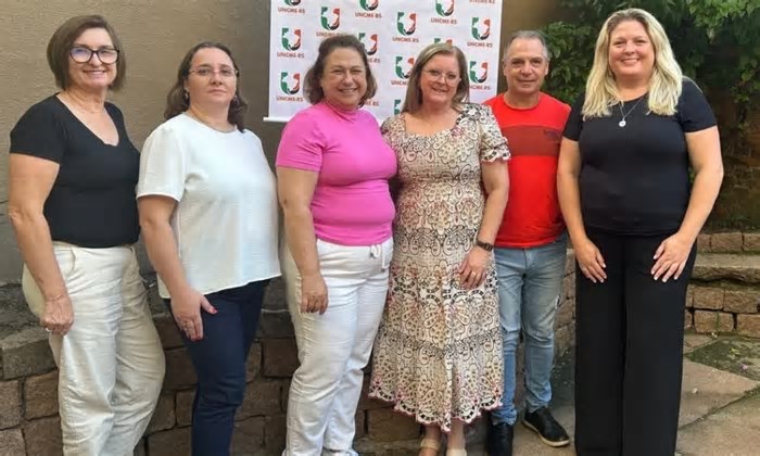 Dois Irmãos representado no XV Seminário Estadual da UNCME-RS