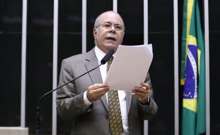 Câmara aprova projeto que facilita uso de verbas da saúde por estados e municípios