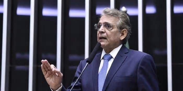 Fim da Escala 6x1: Pauderney propõe teto de 40 horas de trabalho