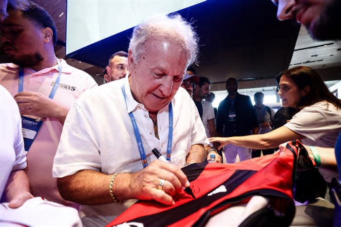 Embaixada do Flamengo em Fortaleza vai promover evento com presença de Zico, em abril