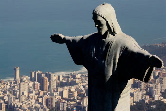 Confira os dez atrativos brasileiros mais buscado no exterior em 2024