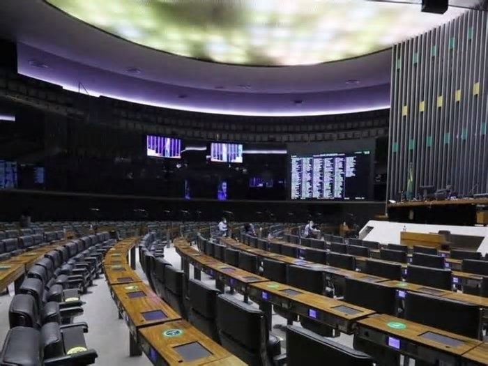 Orçamento 2025: Educação perde, Saúde ganha, veja lista com valores por ministérios e emendas