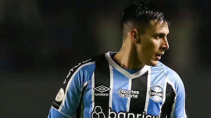 A provável escalação do Grêmio contra o Athletic Club pela Copa do Brasil