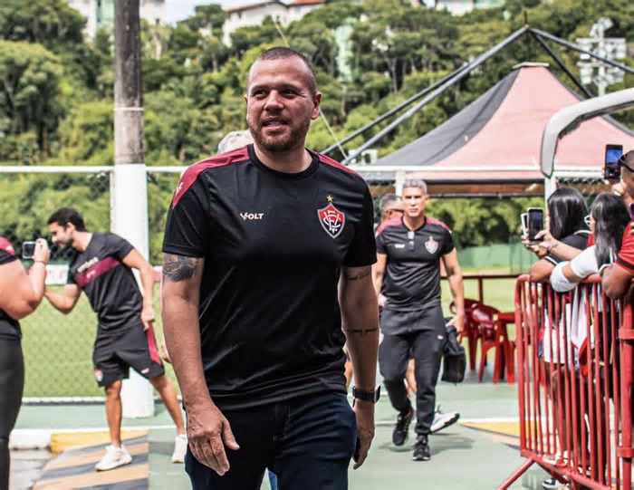 Com adversários já conhecidos, Diogo Castro comenta sobre logística e representatividade do Vitória na Sul-Americana
