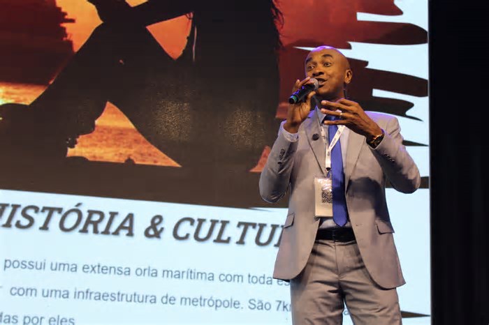 Destinos do Brasil destacam potencial turístico para cruzeiros no Cruise 360
