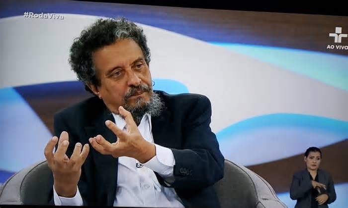 'Jogo político': 'A crise de 2025 é mais difícil do que a de 2005 para Lula', diz João Santana