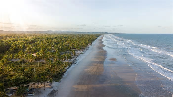Conheça a incrível cidade da “Praia dos Milionários”