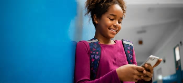 “A educação tecnológica tem que ir muito além do uso de celulares”