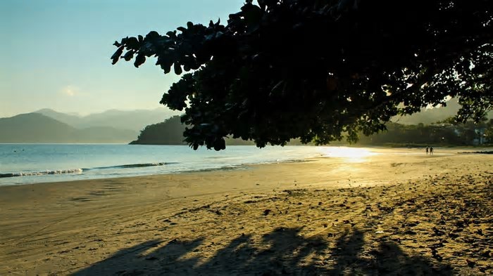 A praia paradisíaca a 3 horas de São Paulo que você precisa visitar