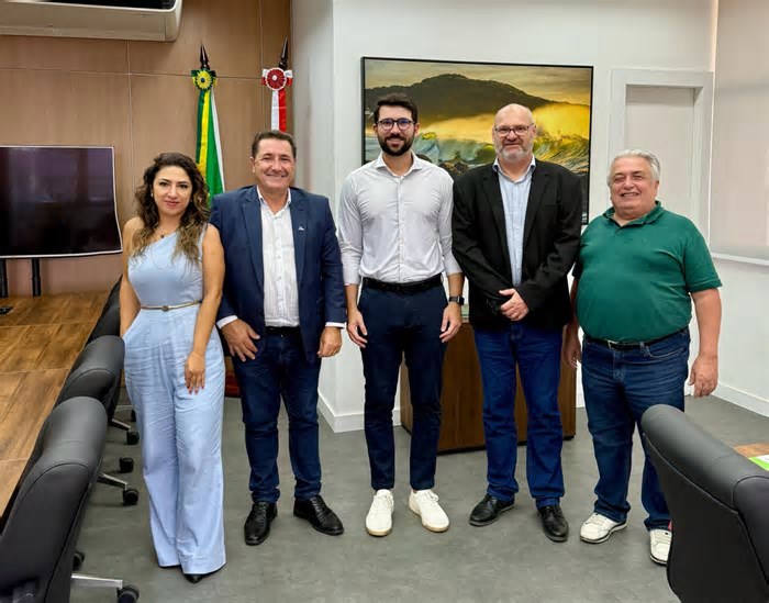 Secretário de Comunicação de SC recebe equipe da Adjori/SC no Centro Administrativo, em Florianópolis