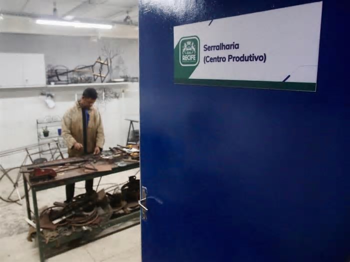 Prefeitura do Recife abre 168 vagas em cursos de qualificação profissional; saiba como se inscrever