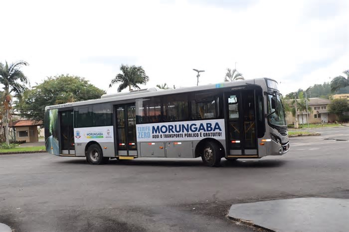 Tarifa zero: Transporte coletivo gratuito conta com novos ônibus com ar-condicionado e Wi-Fi