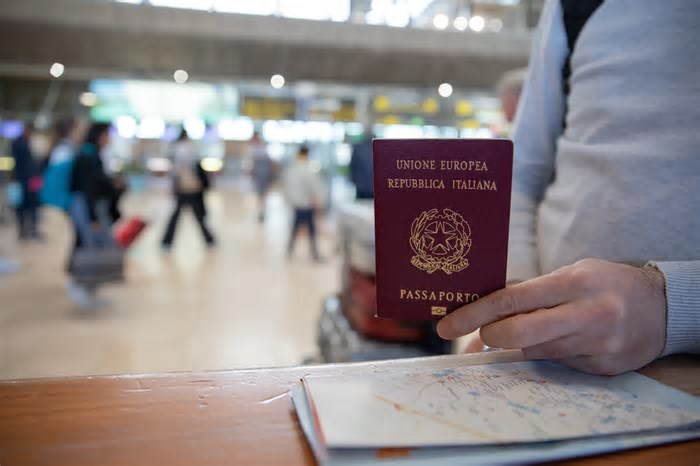 A denúncia, protocolada na Comissão Europeia, deve pressionar o governo italiano a rever nova legislação