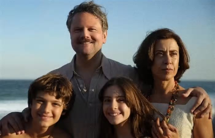 ‘Ainda Estou Aqui’ supera ‘Se Eu Fosse Você 2’ e vira 7º filme nacional mais visto do século