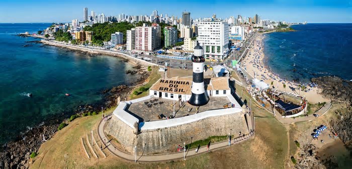 ‘Ao Km’ no Brasil, país de encantos e histórias ancestrais