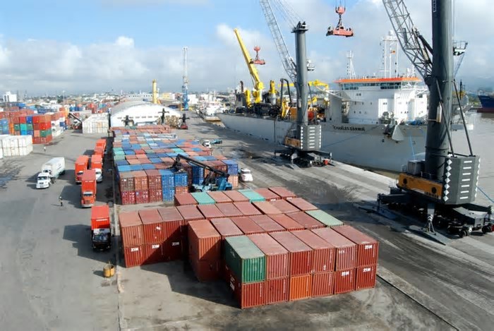 IBGE: São Paulo amplia capacidade de empregabilidade externa