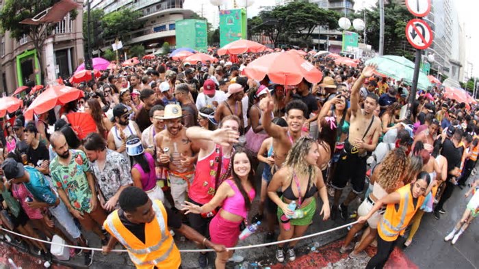Carnaval mineiro recebeu mais de 350 mil turistas em 2025