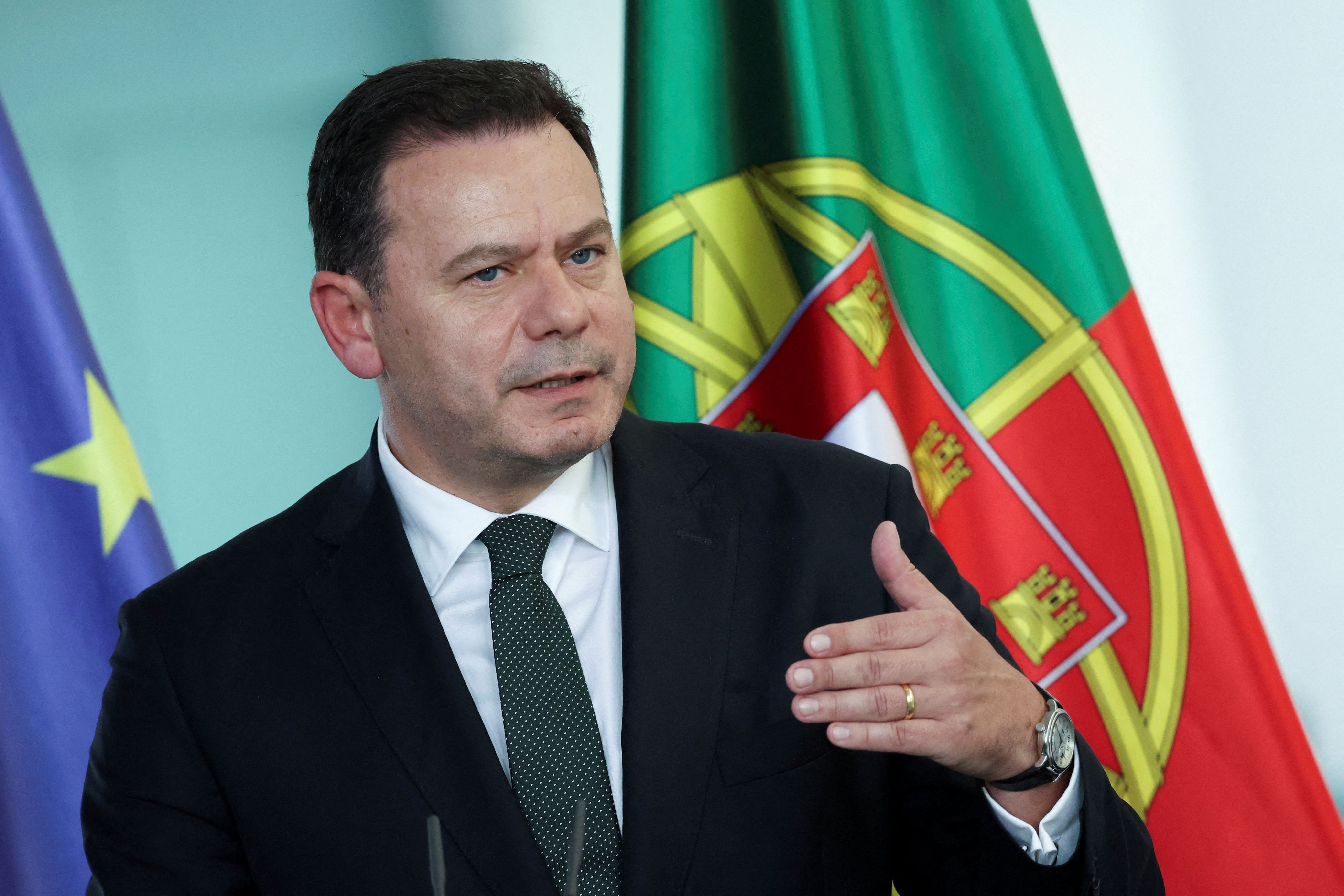 Parlamento derruba primeiro-ministro de Portugal