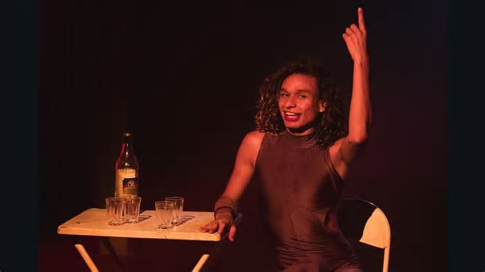 Espetáculo criado e protagonizado por travestis estreia nesta quinta em Manaus