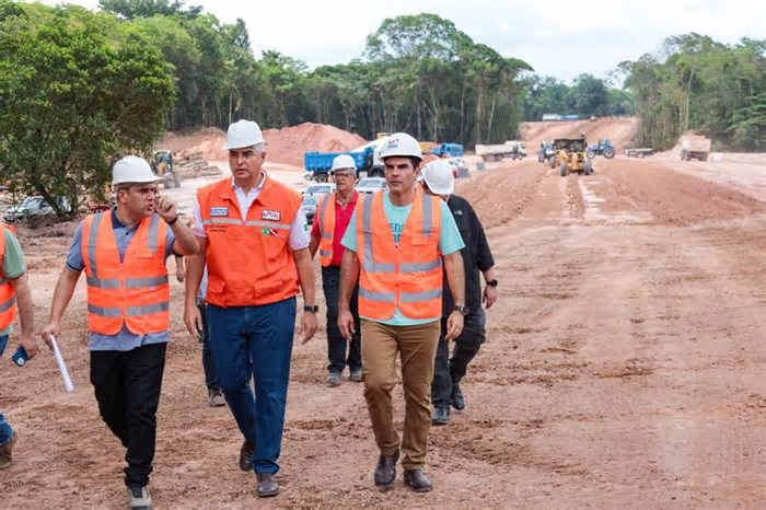 Defendida por Barbalho e criticada por ambientalistas, obra de avenida no Pará gera divergências às vésperas da COP30