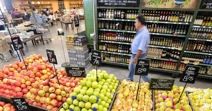 Vendas no varejo crescem 13,1% no Carnaval, diz Cielo