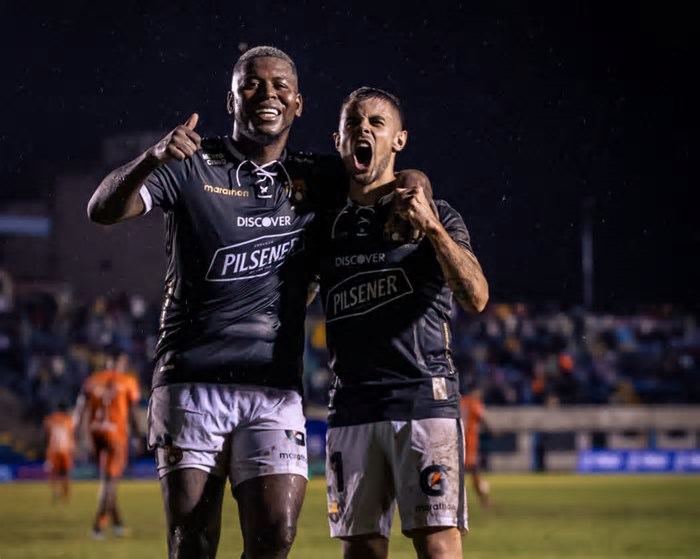 Desfalcado e invicto em 2025: como o Barcelona recebe o Corinthians na Libertadores