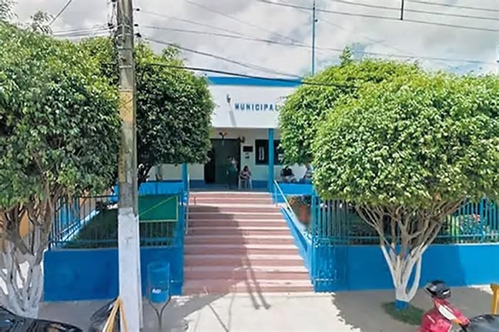 Pernambuco tem mais de 50 maridos e esposas de prefeitos em cargo de secretário