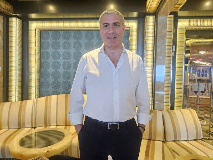 “Competimos com outros destinos e não podemos falhar por falta de visibilidade”, diz Presidente da Costa Cruzeiros