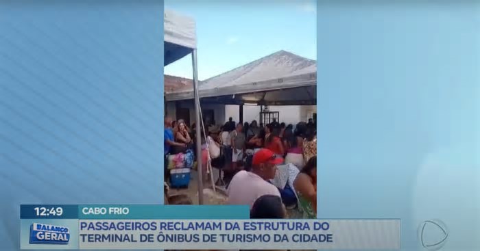 Passageiros reclamam da estrutura do terminal de ônibus de turismo de Cabo Frio