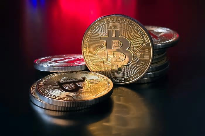 Bitcoin sobe com informações de que tarifas de Trump em 2 de abril terão exclusões