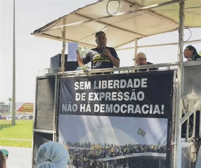 Capital tem manifestação esvaziada pró-Bolsonaro; políticos de MS foram ao Rio