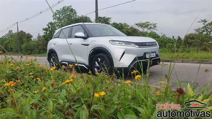 BYD quer produzir até 6 milhões de carros elétricos e híbridos plug-in em 2025; chinesa busca consolidar liderança global no segmento