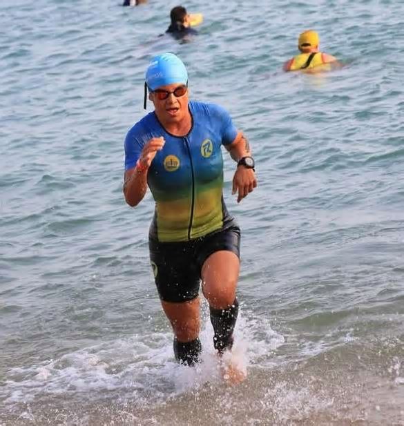 Triatleta morre afogada durante competição na Beira Mar, em Fortaleza