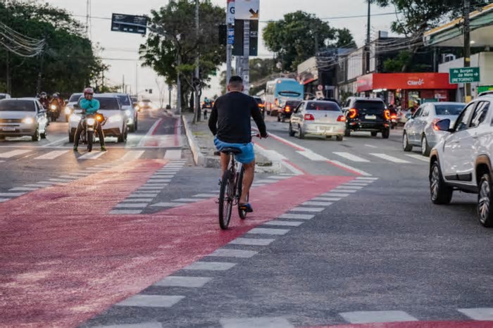 Ciclofaixa de Lazer ocorre neste domingo,16, com três rotas para ciclistas em Fortaleza