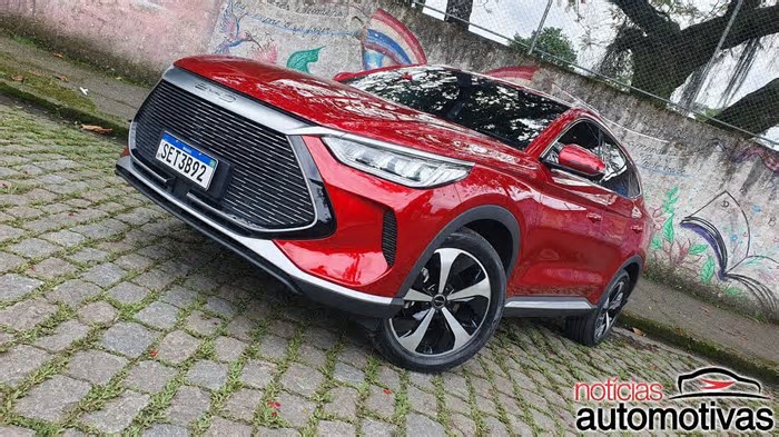 Carros elétricos e híbridos têm alta de 55% em fevereiro; eletrificados ampliam seu espaço no mercado nacional