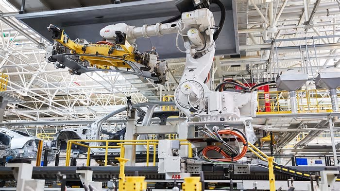 Como a produção de carros elétricos vai crescer em 2025: o que esperar