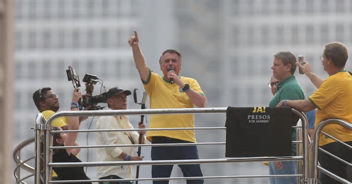 Com Castro e Tarcísio, ato de Bolsonaro no Rio terá motociata e expectativa de 1 milhão de pessoas