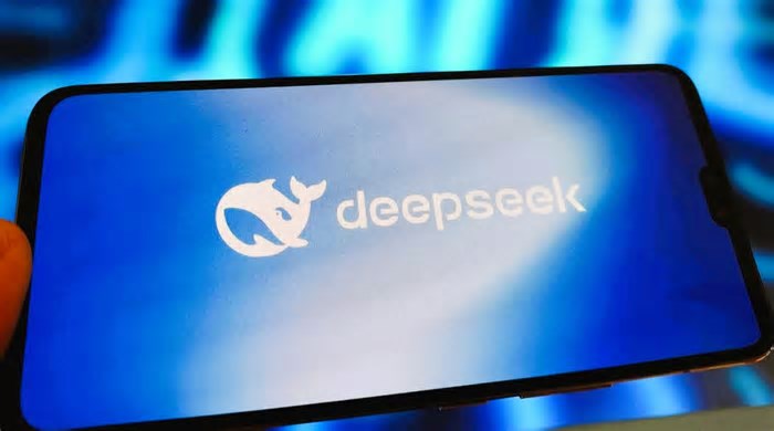 DeepSeek: a Inteligência Artificial chinesa que “quebrou” o mercado e a hegemonia americana em IA