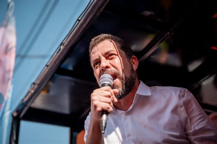 Esquerda faz ato contra PL da anistia em 8 capitais após Bolsonaro virar réu por trama golpista