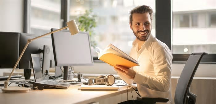 Redução de custos e aumento de eficiência: o impacto do Software de Recursos Humanos