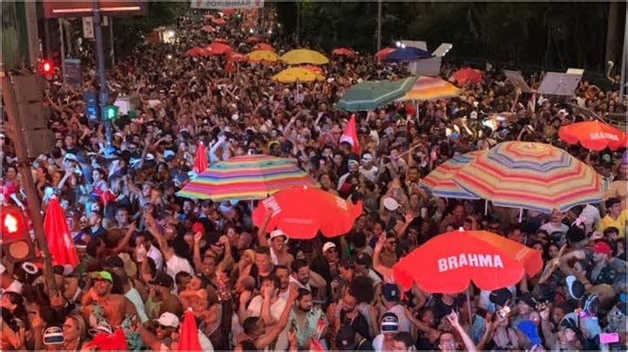 Associação dos Blocos de Rua de Belo Horizonte repudia fala de Álvaro Damião sobre megashows