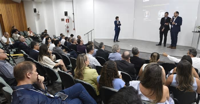Investimentos de capital e descarbonização são temas de evento empresarial