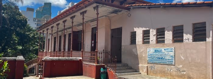 Escola Afonso Pena será restaurada; alunos serão transferidos para o Estadual Central